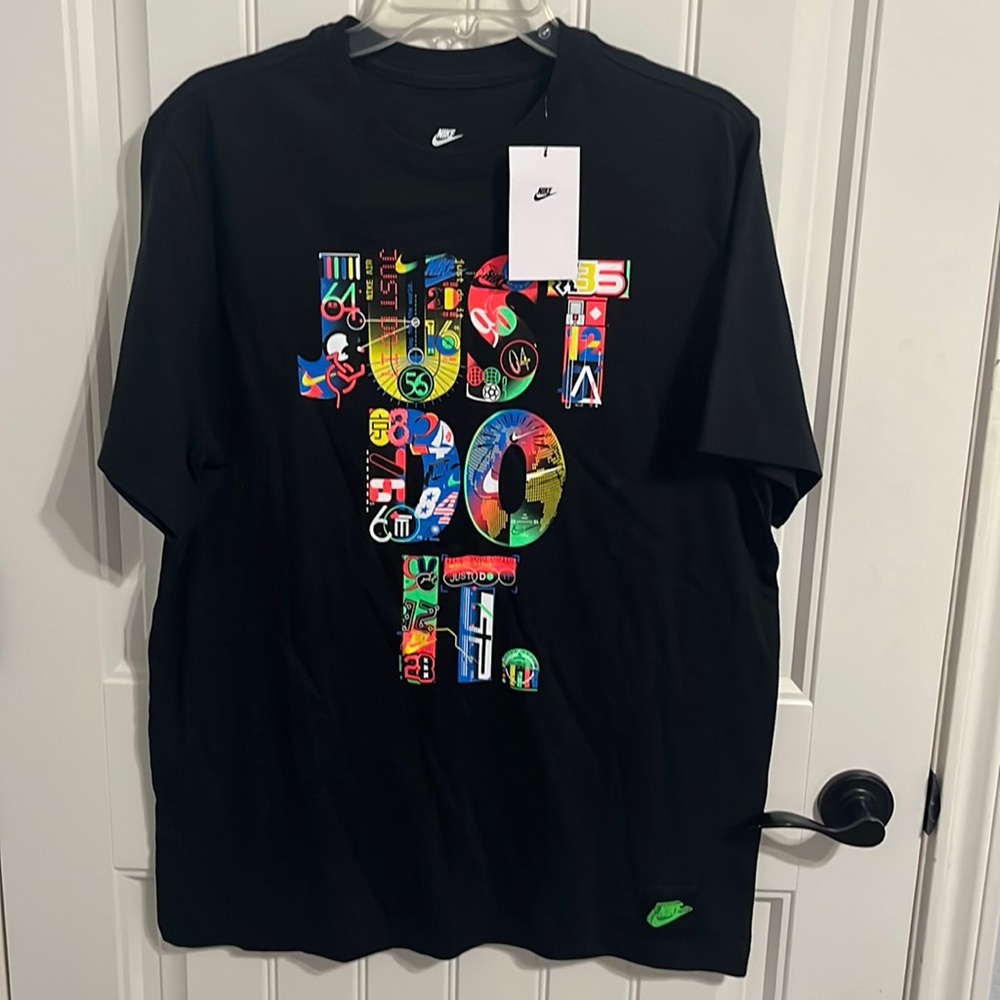 Nike T-shirt